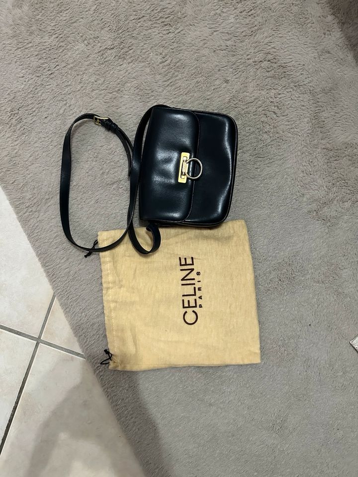 CELINE Schultertasche Dunkelblau in Dortmund