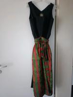 Dirndl schwarz mit Bluse und Schürze, Gr 40 - Hammerschmid Bayern - Siegsdorf Vorschau