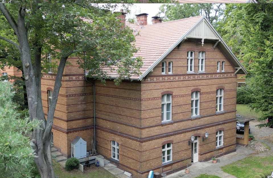 Traumhafte Landhaus Villa in historischem Park Citynah in Berlin