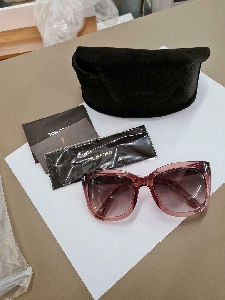 Tom Ford Sonnenbrille TF 9313 Statt 249,- Nur 99,- in Berlin