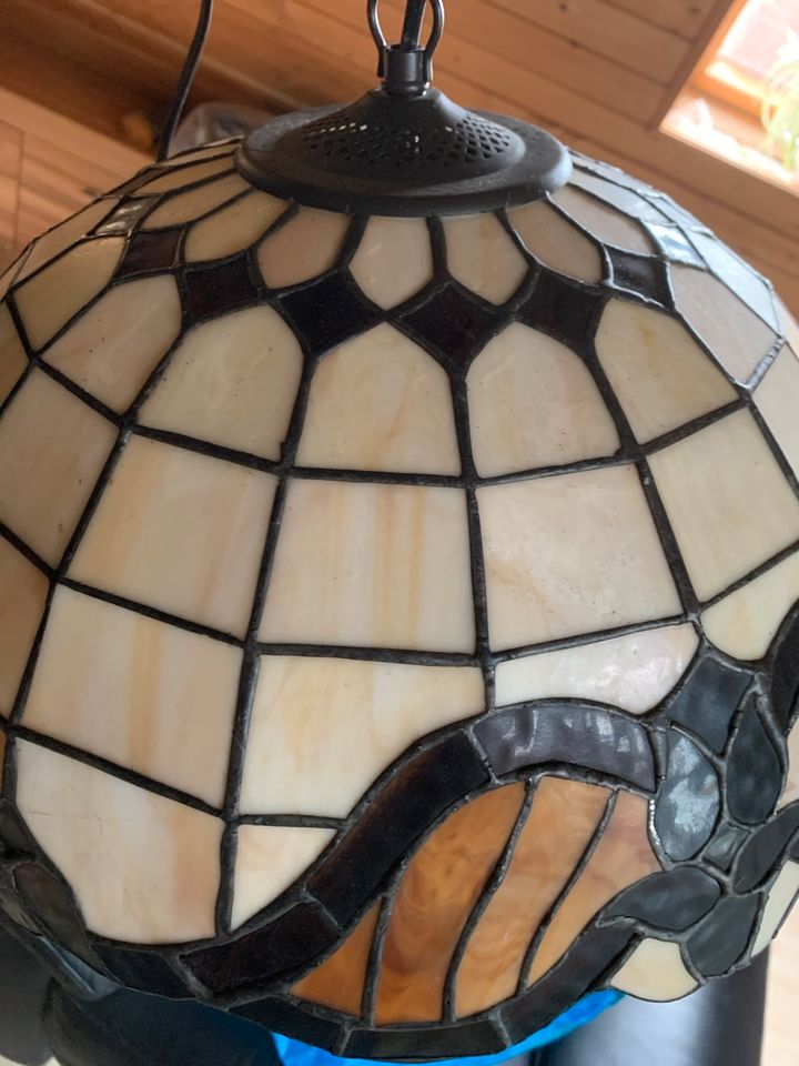 Deckenlampe aus Tiffany, Glas oder ähnlichem in Seelze