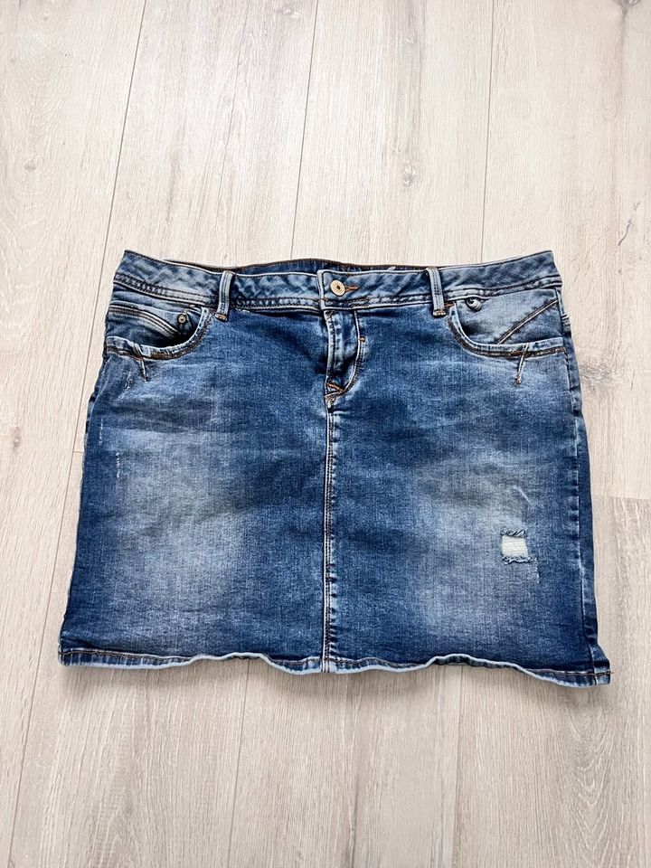 Ltb jeans Rock Adrea XL 42 in Bremen