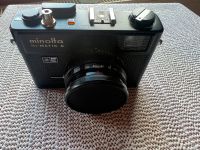 Minolta HI-Matic E Kamera, schwarz mit Ledercase *Vintage* Hessen - Schotten Vorschau