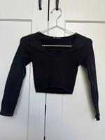 Bauchfreies Zara Ripped Oberteil xs Nordrhein-Westfalen - Enger Vorschau