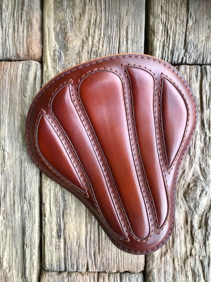 Sattel- und Taschenset von Alex Leather Craft in Nettetal