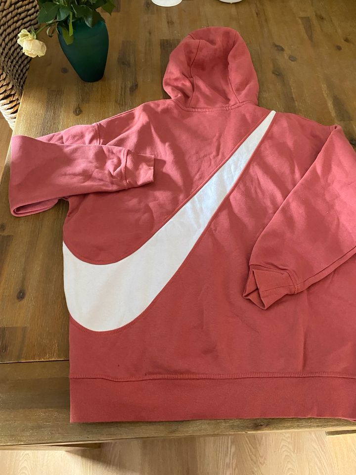 Nike oversized Hoodie in Sankt Augustin