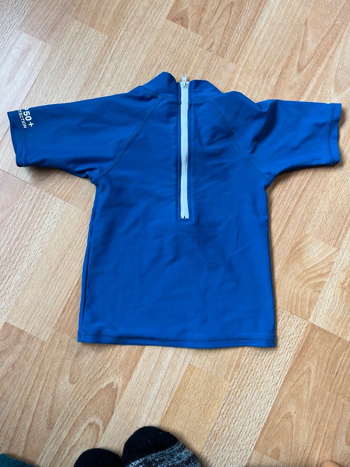 UV Shirt Größe 98 ((110) in Lauenbrück