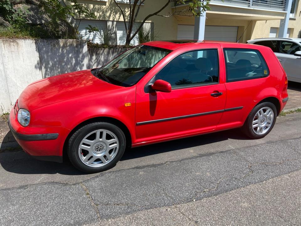 Rarität: VW Golf Automatik, wenig KM, Apple Carplay in Gorxheimertal