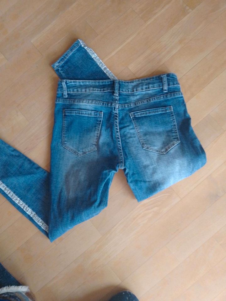 WNEU!! Super Jeans von MADE IN ITALY Gr.Xl ca.Gr.40 in Allmendingen