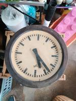 Bakalit große Wanduhr DDR Sachsen - Jahnsdorf Vorschau