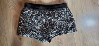 Zara Pailletten Shorts xxl free people hot pants Silber schwarz Schleswig-Holstein - Schönberg (Holstein) Vorschau