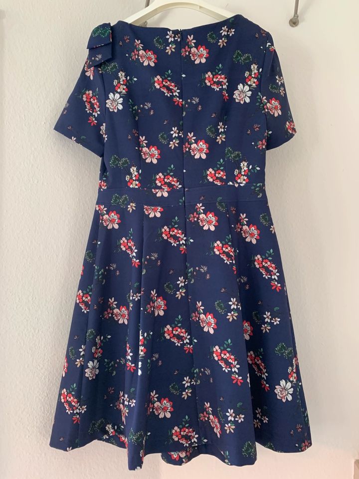 Neues Kleid edc 40 florales Muster Esprit schick festlich in  Baden-Württemberg - Sandhausen | eBay Kleinanzeigen ist jetzt Kleinanzeigen