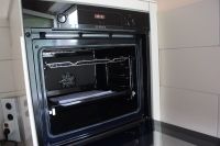 Bosch Einbau Backofen Serie 4 , neu & unbenutzt! Hessen - Nidda Vorschau