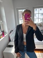Blazer Tommy Hilfiger Schwarz Schlangenprint Rheinland-Pfalz - Rheinbreitbach Vorschau
