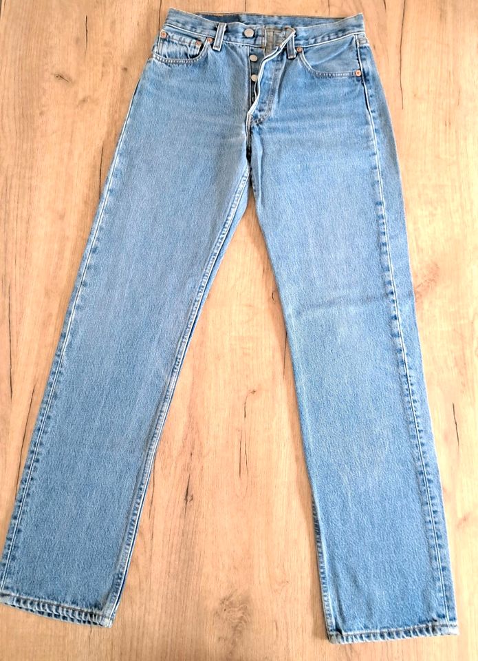 Levis 501 Jeans 28/32 seltene Vintage 90er Made in USA in Hamburg