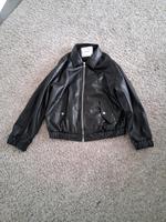 Bershka Bomberjacke,  Kunstlederjacke, Neu, Gr.36 Nordrhein-Westfalen - Gangelt Vorschau