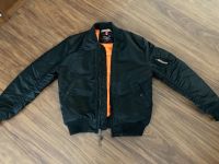 ALPHA INDUSTRIES Herren BOMBERJACKE SCHWARZ, GR M ungetragen NEU Hessen - Wiesbaden Vorschau