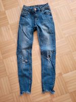 Jeans in Größe 26 Niedersachsen - Schiffdorf Vorschau