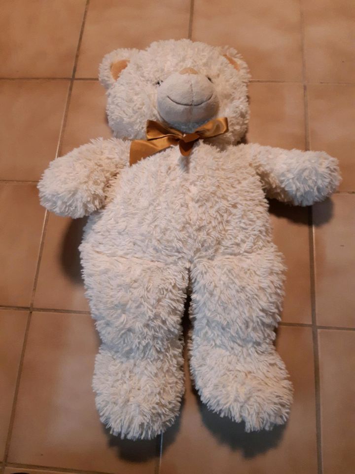 Teddybär Stofftier groß ca. 70 cm in Düren