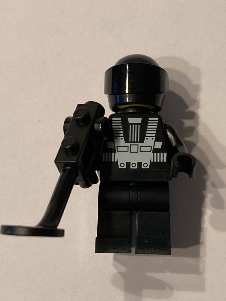 Neu Lego Minifigur Blacktron 40580 Space Konvolut Steine in Fürstenfeldbruck