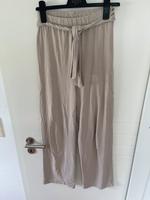 Hose Stoffhose weit beige Zara S Niedersachsen - Hambühren Vorschau
