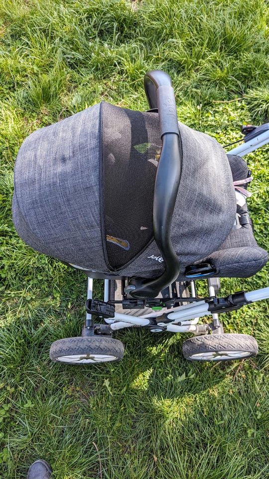 Kinderwagen + Zubehör in Leipzig