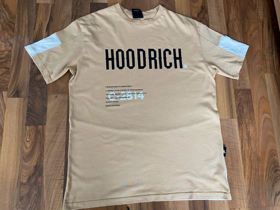 Hoodrich s t-Shirt, Shorts, kurze Hose, Set in Bottrop