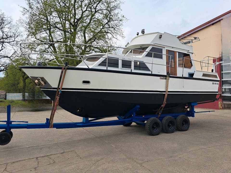 Kajütboot Polaris Ak Flybridge 10m Stahl in Premnitz