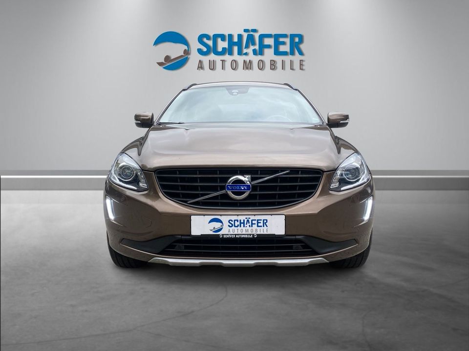 Volvo XC60 2.0 Kinetic #AUTOM #NAVI #XENON #AHK #PDC in Moritzburg