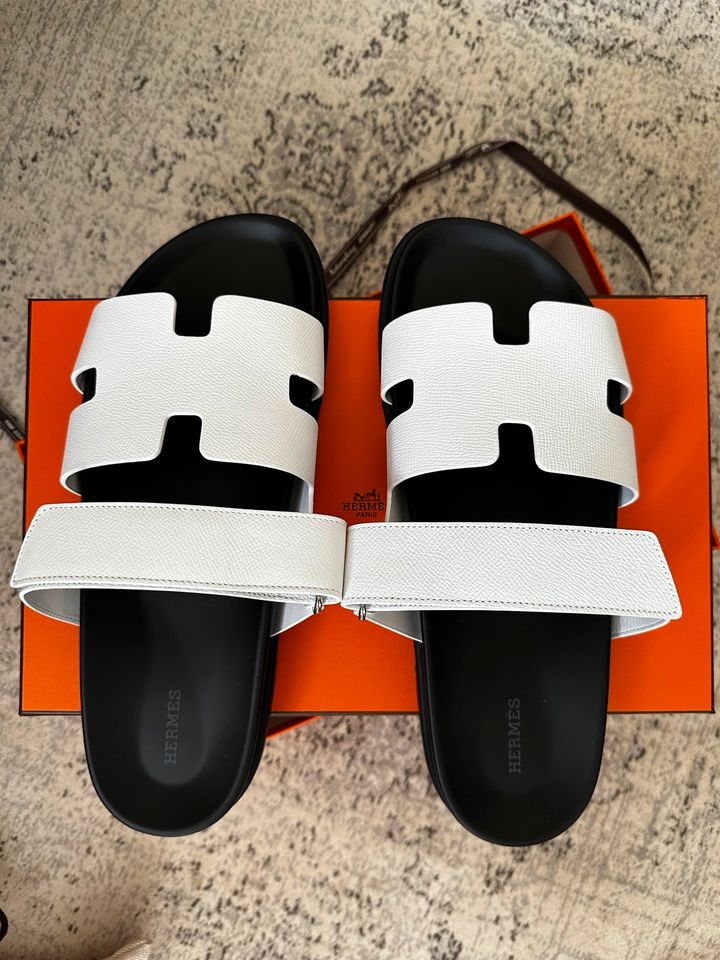 Hermes Hermès Chypre Sandalen in Bremen