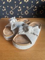 Asos Plateau Sandalen Größe 39 Wide fit Niedersachsen - Hildesheim Vorschau