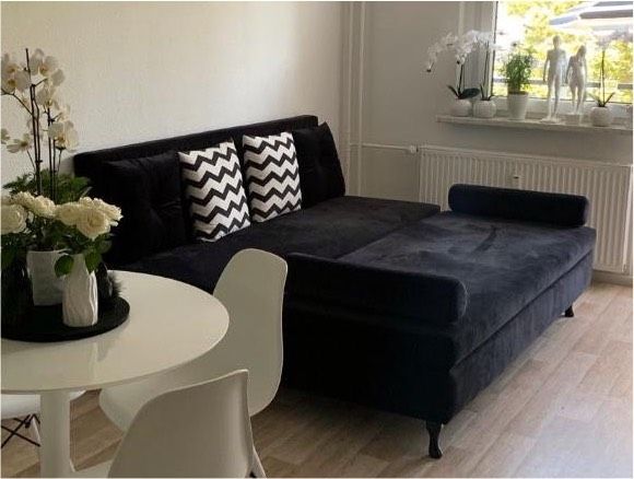 Sofa Couch Schlaffunktion Bettkasten ausziehbar Schwarz in Fürstenwalde (Spree)