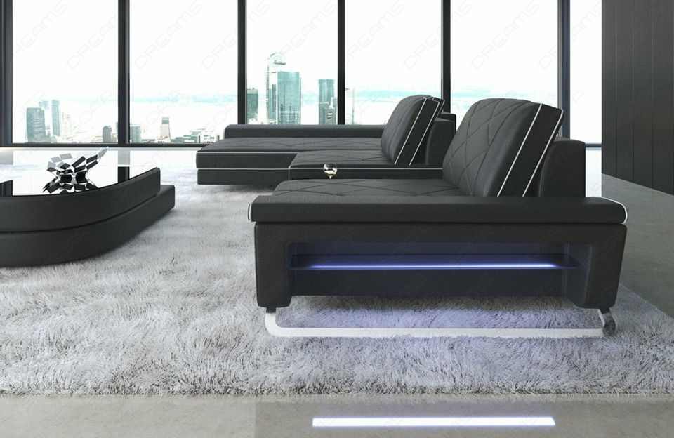 Designer Ecksofa Bari Leder L Form LED USB Couch Schwarz Sofa in Berlin