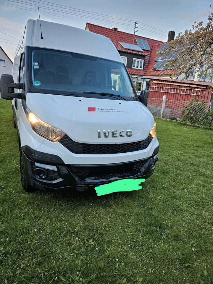 Auto Iveco daily Maxi Transport in Augsburg