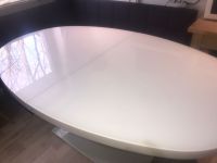 Esstisch mit Glaspaltte weiß oval ausziehbar Feldmoching-Hasenbergl - Feldmoching Vorschau