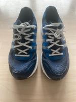 Adidas Sportschuhe Gr. 41 1/3 Niedersachsen - Schwülper Vorschau