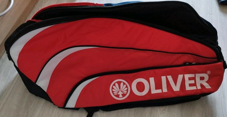 Oliver Sporttasche Tennistasche Badminton rot schwarz weiß in Goslar