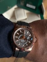 Rolex Sky Dweller Oysterflex Rose Gold Rhudium Zifferblatt Berlin - Reinickendorf Vorschau