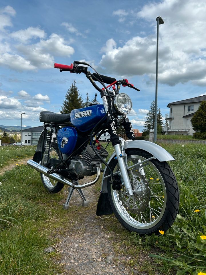 Simson S51 mit Papiere Tuning Rahmen Motor Zündung in Bad Salzungen