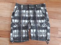 Brunotti Bermudas Cargoshorts kariert Herrenhose Gr.M fast neu Bayern - Rödental Vorschau