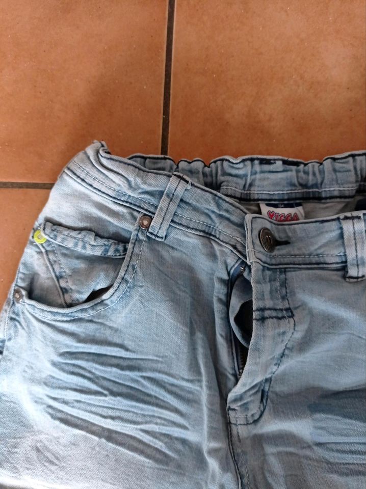 Jeansshorts Shorts Gr. 164 weich in Tespe