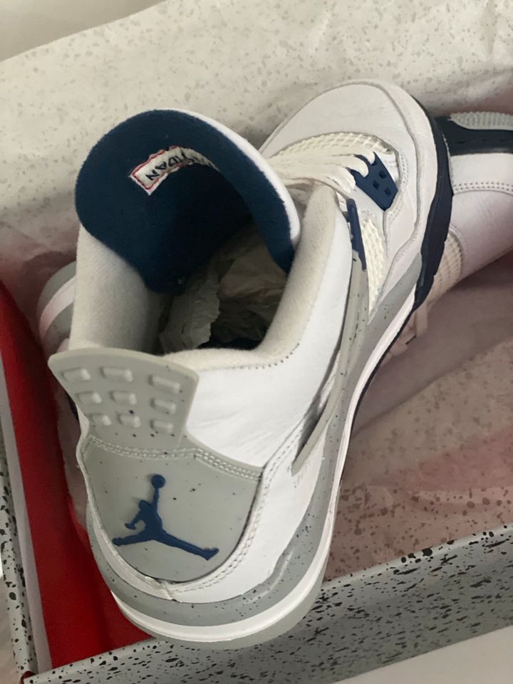Jordan 4 Sneaker in Müden