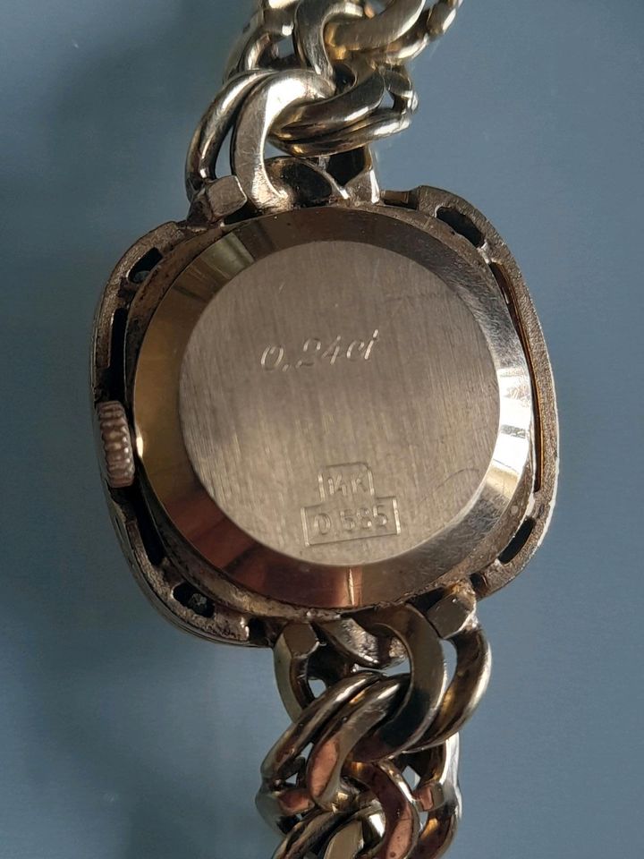 Damenuhr Armbanduhr handaufzug 585er 14 karat und 0,24 ct Diamant in Baesweiler