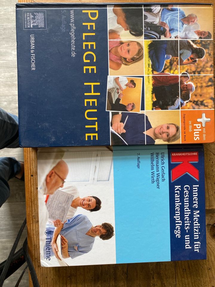 Lehrbücher Krankenpflege in München