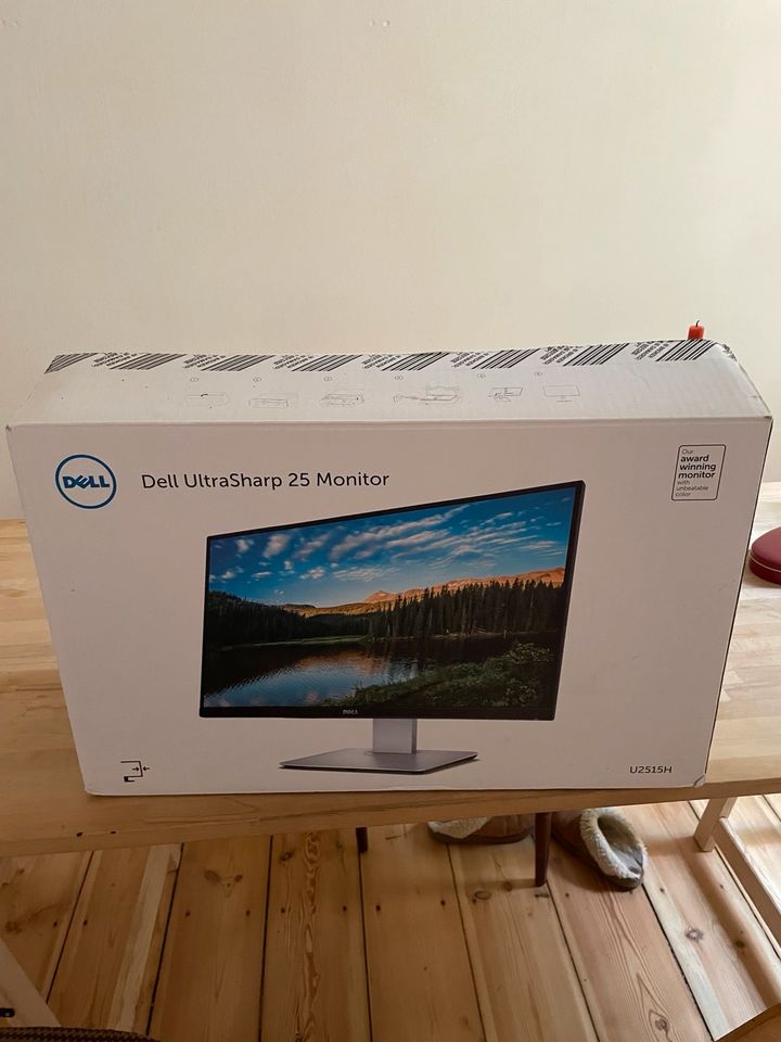 Dell U2515H Monitor Bildschirm 25 Zoll in Berlin