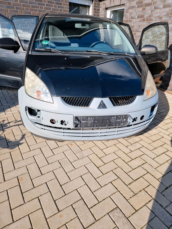 Mitsubishi Colt in Lauenburg