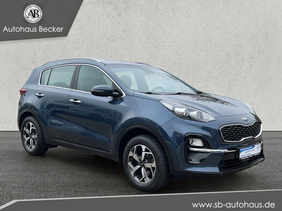 Kia Sportage Vision 2WD+Assistenz-Paket+AHK+NAVI+ in Grasberg