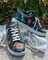 traumhaft niedliche Damen Sneakers dogo Sachsen - Sebnitz Vorschau