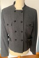 Wollblazer, Jacke, Jacket, grau mit schwarzen Details Hessen - Münchhausen Vorschau