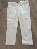 Weiße Jeans Damenjeans 3/4 lang Größe 44 Nordrhein-Westfalen - Ense Vorschau